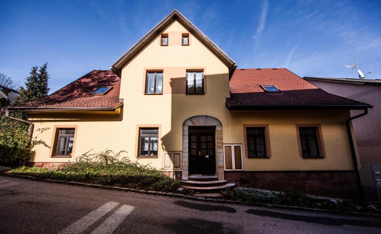 Vegzion - Vegan B&B Svoboda nad Úpou المظهر الخارجي الصورة